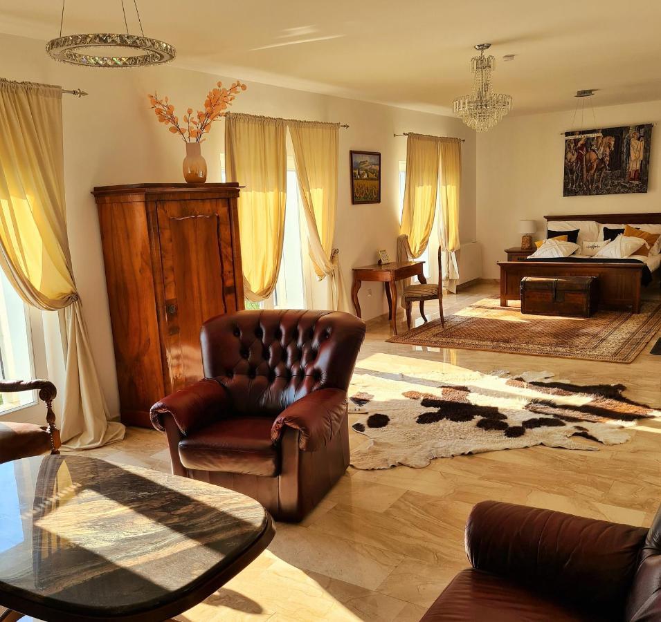 Villa Izabella Badacsonytordemic ภายนอก รูปภาพ